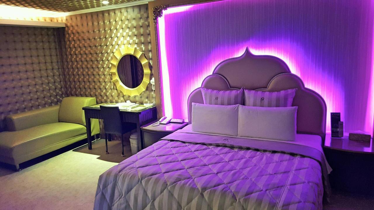 Full Moon Boutique Motel ซินจู๋ ภายนอก รูปภาพ